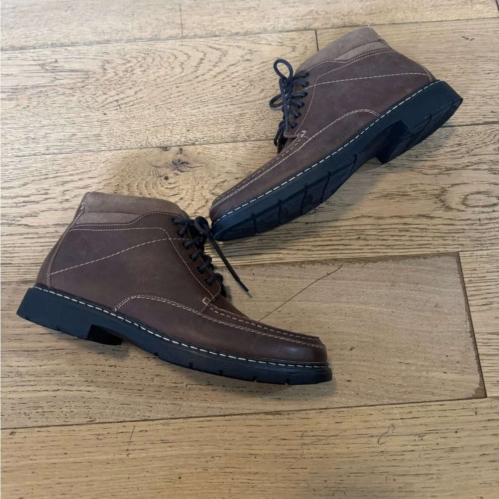 Dockers Landers Chukka Men's‎ Brown Leather Boots Sz 10M